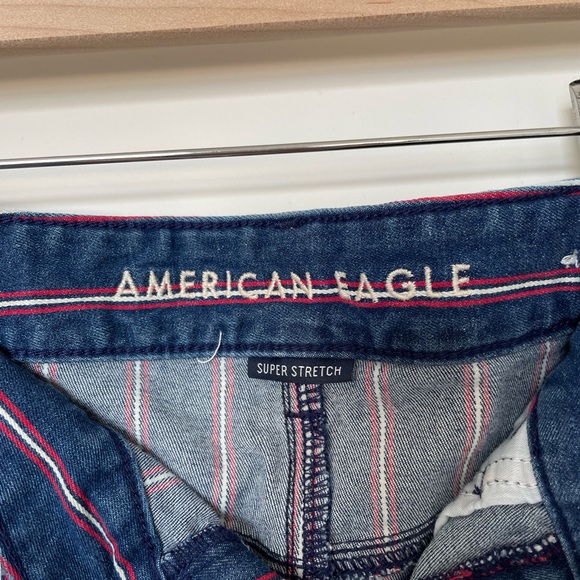 American eagle high rise mini skirt. - Picture 2 of 5